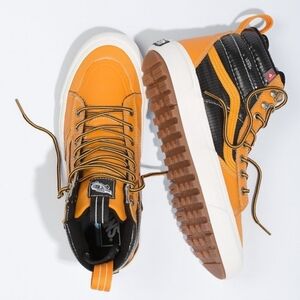 Vans Sk8-Hi Mte 2.0 Dx *NWT*